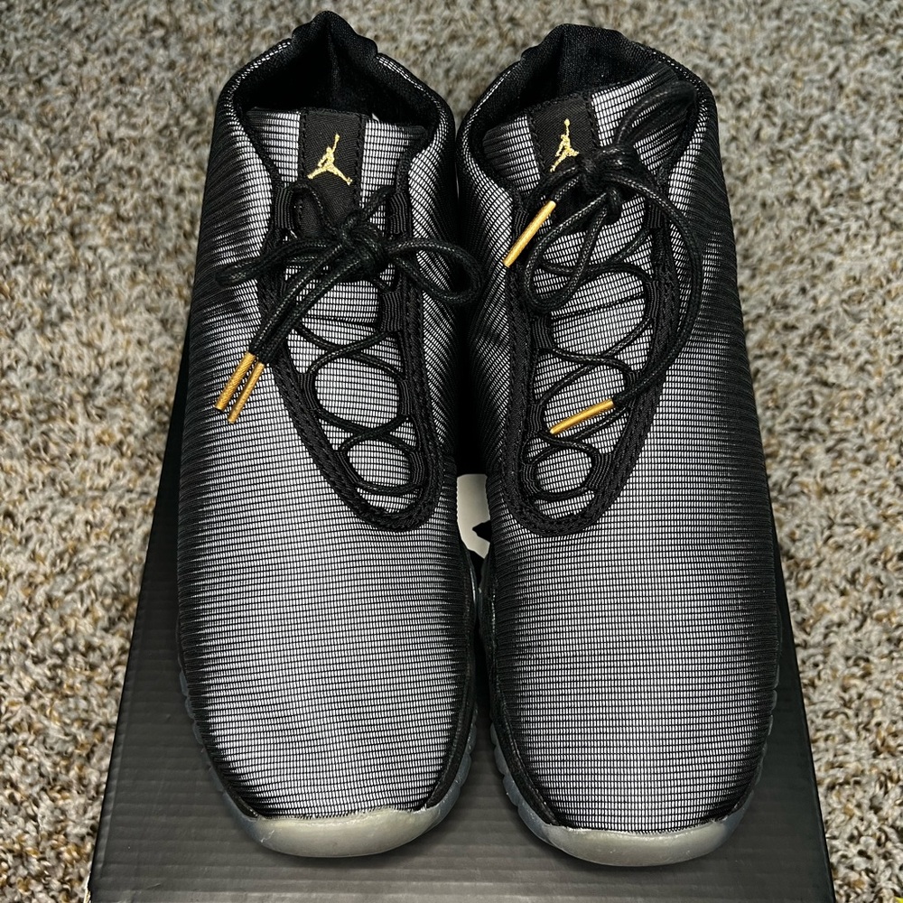 Jordan Future Reflective 3M size 4